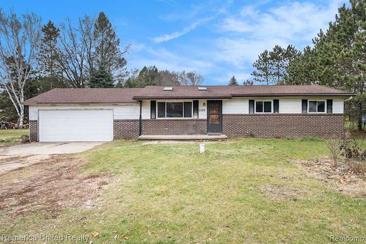2129 Hunter Dr Mayfield Twp, MI 48446
