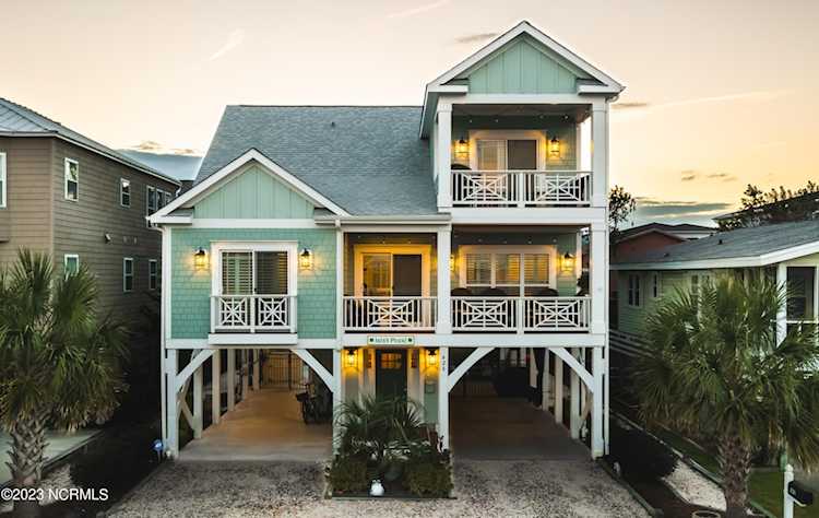 428 29th St Sunset Beach, NC 28468