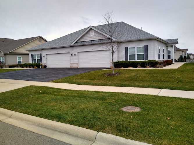 920 Yorktown St Mchenry, IL 60050