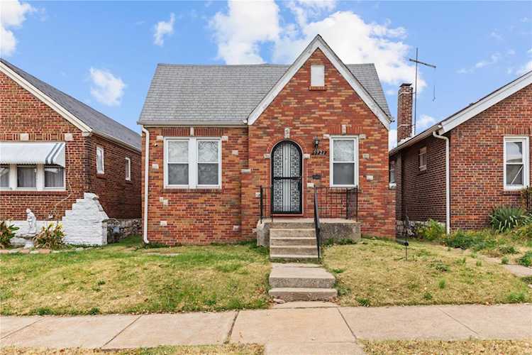 5923 Mimika Ave St Louis, MO 63147