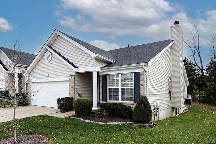 850 Whispering Village Circle Ballwin, MO 63011