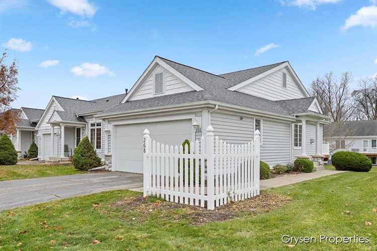 268 SE Shoreside North Dr Gaines Twp, MI 49548