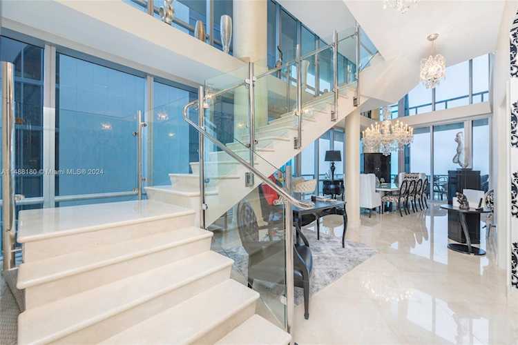 17121 Collins Ave #4408 Sunny Isles Beach, FL 33160