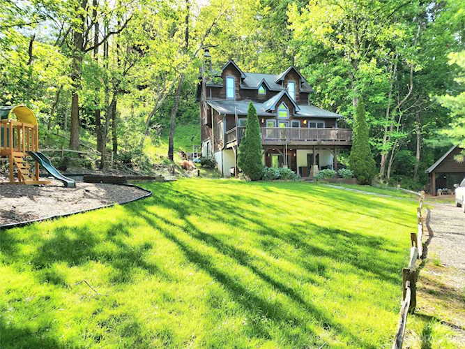 218 Potato Branch Rd Leicester, NC 28748