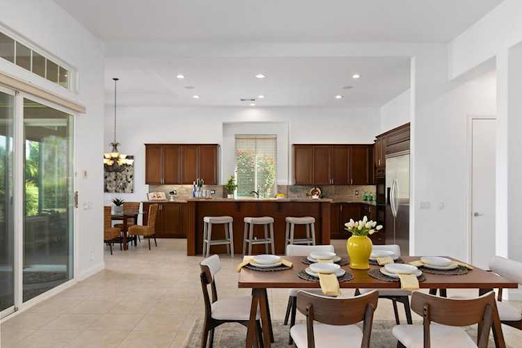 45 Vista Encantada Rancho Mirage, CA 92270