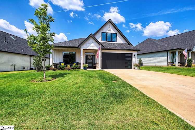 102 Ridan Road Mauldin, SC 29662