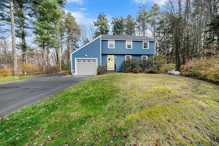 1 Hassell Rd Merrimack, NH 03054