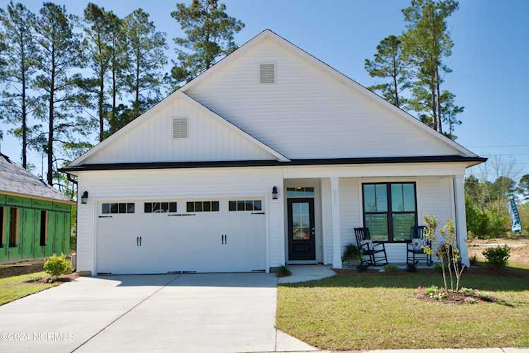2037 Twilight Dr NE Winnabow, NC 28479