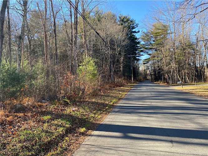 477 Milton Rd Litchfield, CT 06759