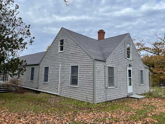 1574 Harpswell Island Rd Harpswell, ME 04079