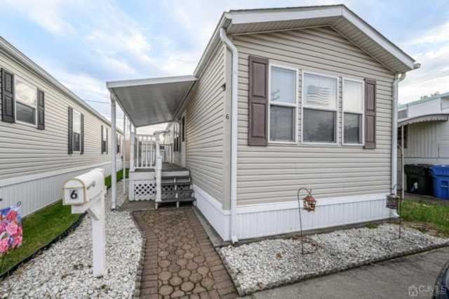 6 Alison Drive Avenel, NJ 07001