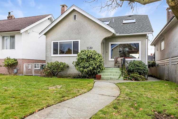 3530 Triumph Street Vancouver, BC V5K 1V1