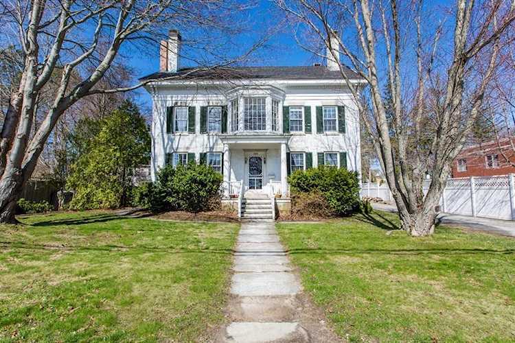 788 High St Bath, ME 04530