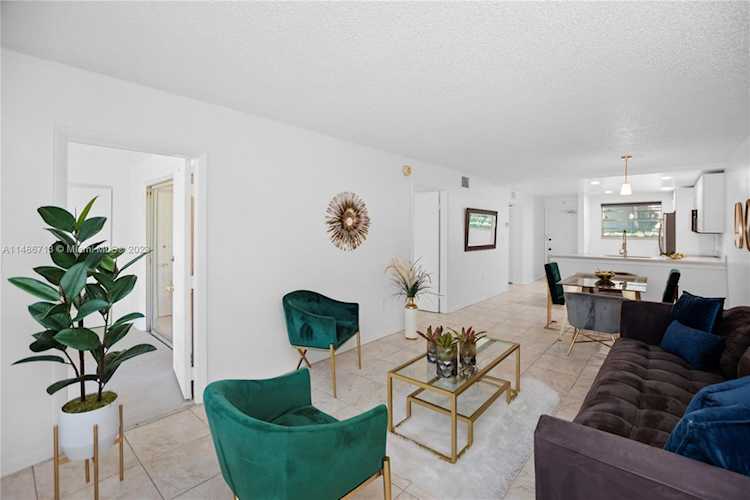 7480 NW 17th St #105 Plantation, FL 33313