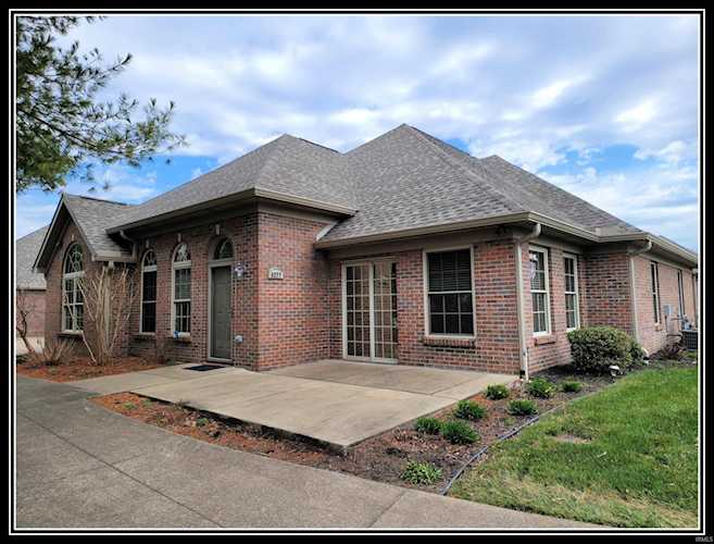8277 Wyntree Villas Drive Newburgh, IN 47630