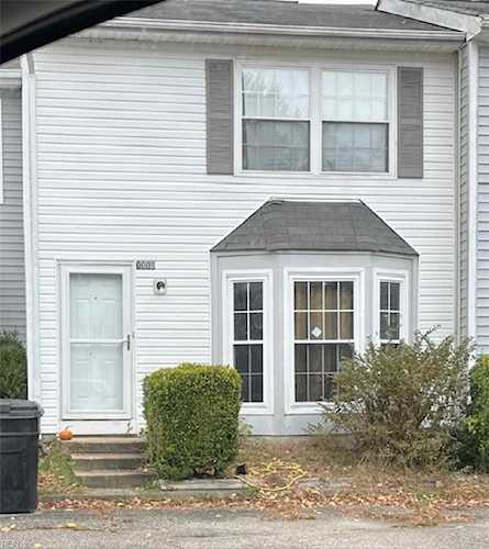 1110 Woodenshoe Ct Virginia Beach, VA 23453 home for sale, MLS#10511321 - Crescas Real Estate Photo 1