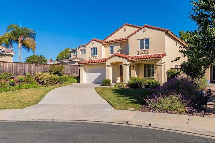 5088 Mendip St Oceanside, CA 92057