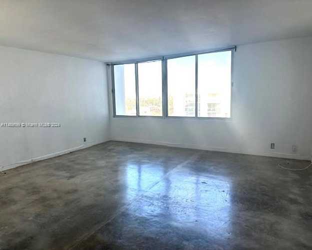 1000 West Ave #805 Miami Beach, FL 33139