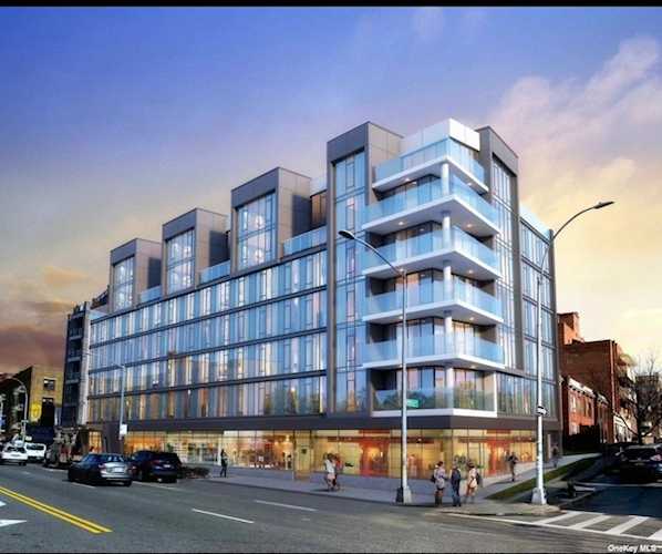 44-15 College Point Bl #4G Flushing, NY 11355