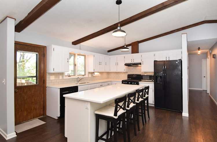 4873 Boone Avenue N New Hope, MN 55428