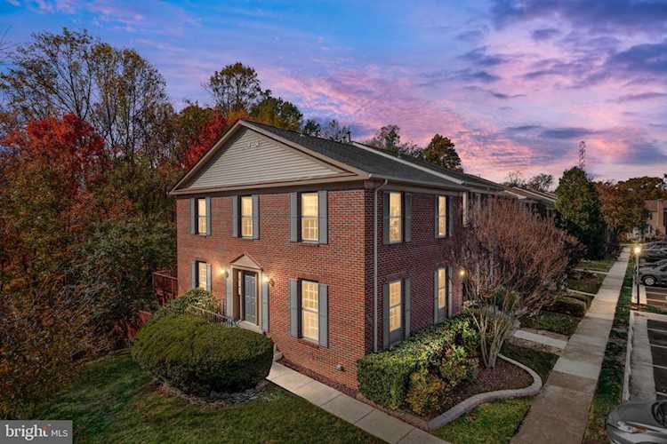 6280 Walkers Croft Way Alexandria, VA 22315