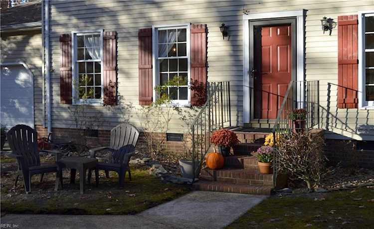 103 Barrows Mount Williamsburg, VA 23185