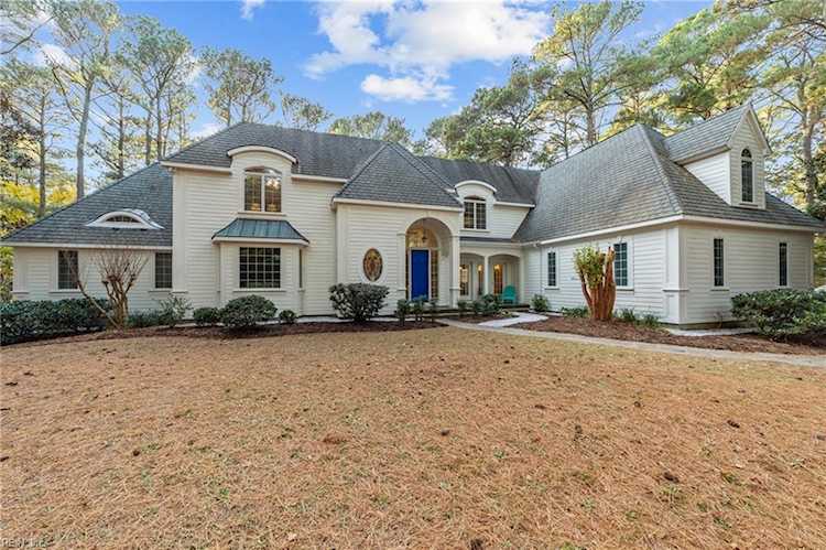 2118 Bayview Point Ln Cape Charles, VA 23310