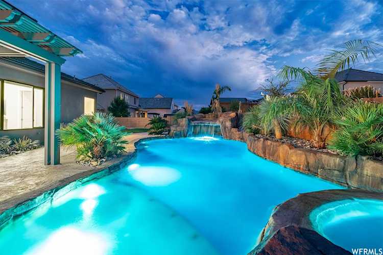 3730 S Loganberry Cir St. George, UT 84790