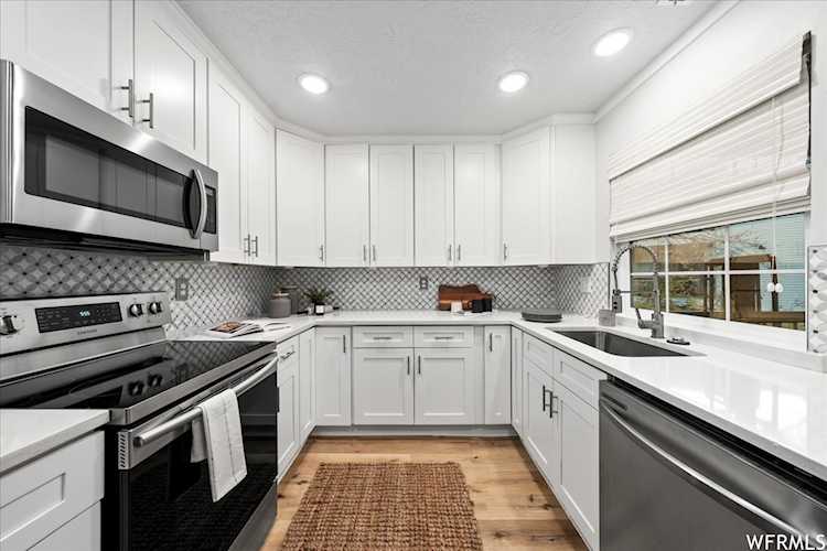 4054 S 685 E Salt Lake City, UT 84107