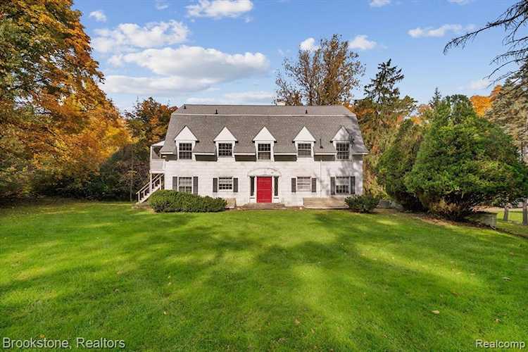 375 Applewood Ln Bloomfield Village, MI 48302