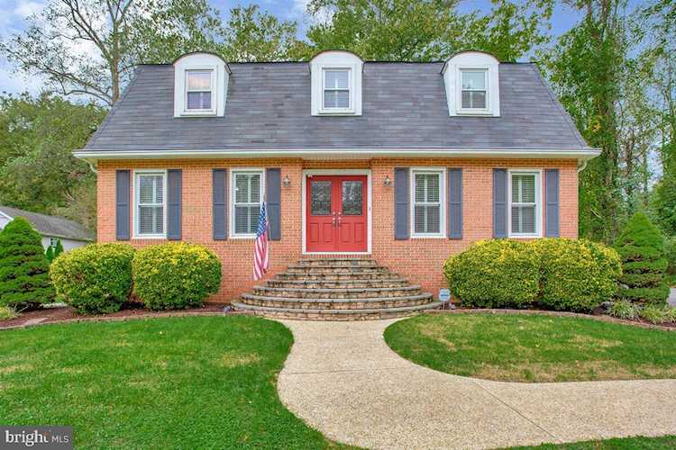 3902 River Club Dr Edgewater, MD 21037