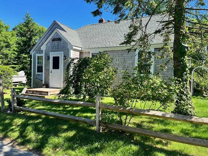 83 Old Mail Road North Chatham, MA 02650