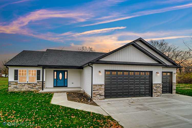 616 Country Squire Ct Morris, IL 60450