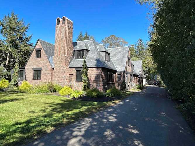 20 Pine St #A Exeter, NH 03833 | MLS 4970521 Photo 1