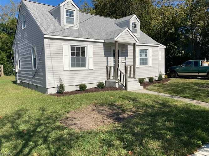 3844 Peterson St Norfolk, VA 23513