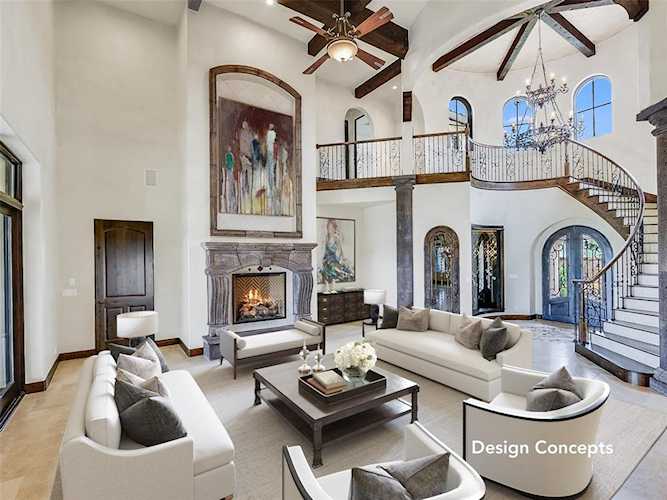 26804 Masters PKWY Spicewood, TX 78669
