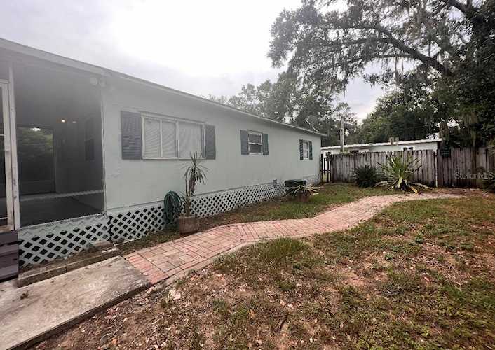 508 Briar Meadows Dr Valrico, FL 33594