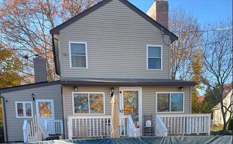 30 Suffolk Dartmouth, MA 02747