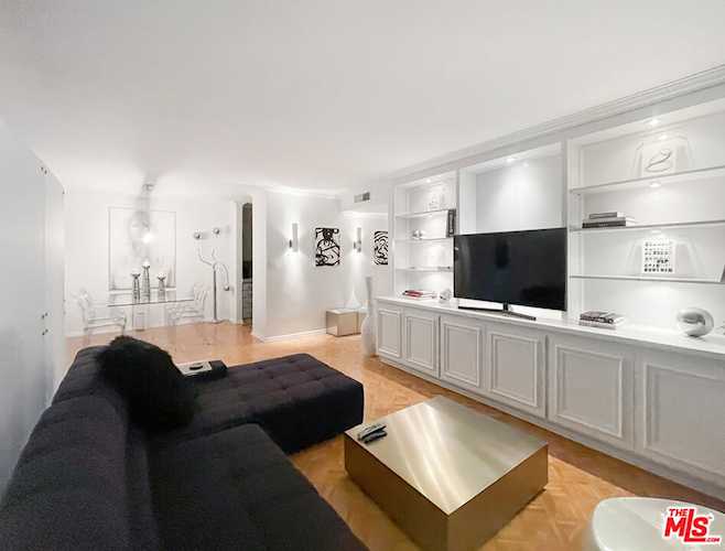 8787 Shoreham Dr #201 West Hollywood, CA 90069
