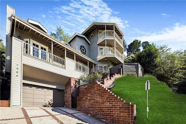 1888 Kaweah Dr Pasadena, CA 91105