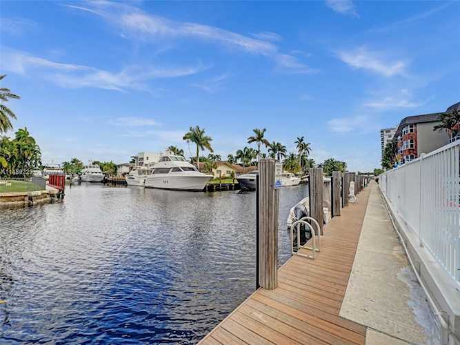 3031 NE 51st St #103W Fort Lauderdale, FL 33308