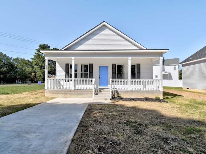 305 N Farmer Drive Benson, NC 27504 | MLS 2535539 Photo 1