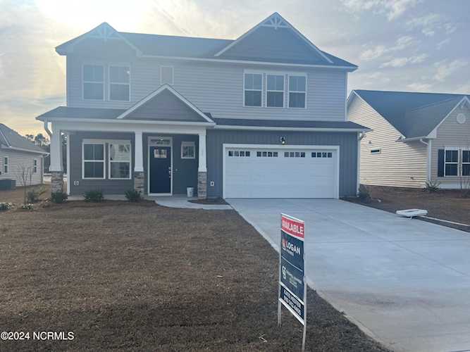 75 W Weatherbee Way Hampstead, NC 28443