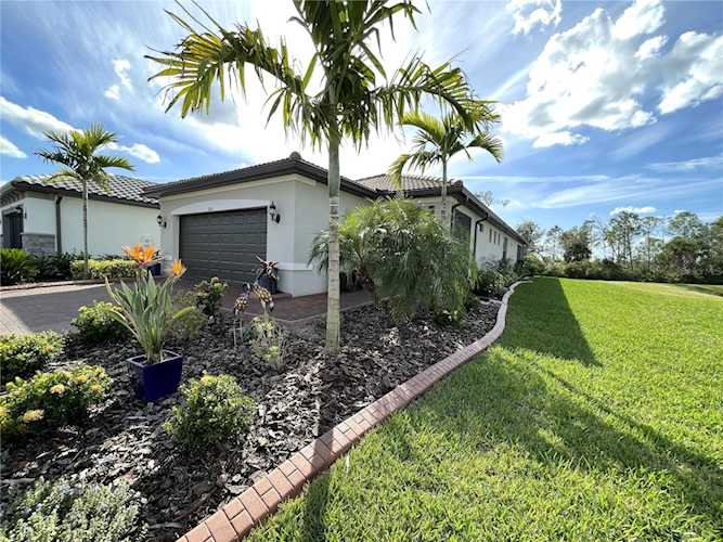 2615 Brassica Dr North Port, FL 34289
