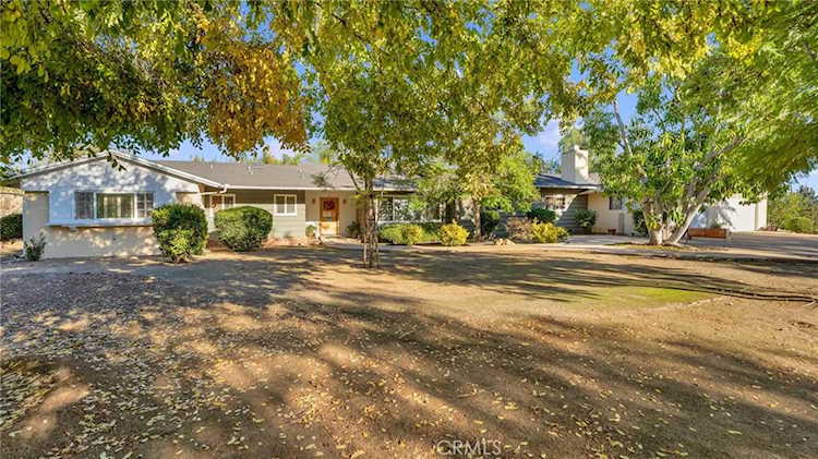 10584 Fuerte Dr La Mesa, CA 91941