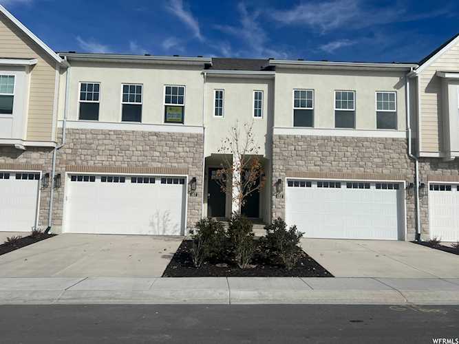 557 N Hawks Rise Ln W Lindon, UT 84042