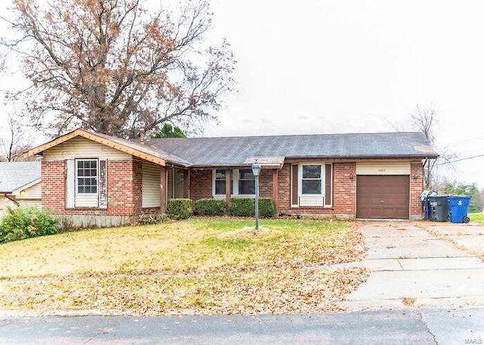 4322 Tarentum Dr Florissant, MO 63033