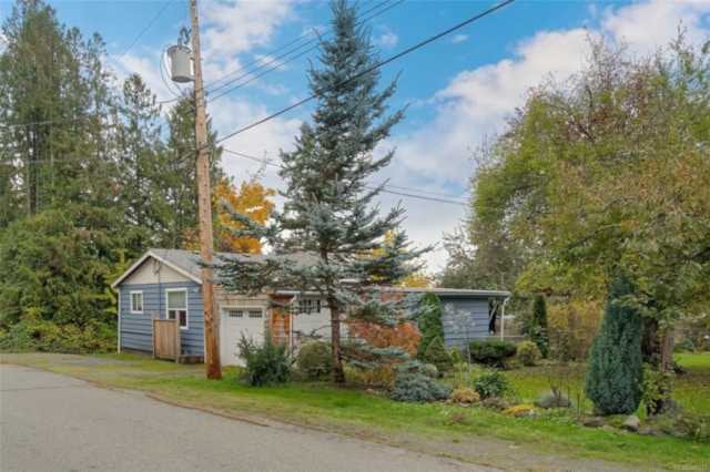 1561 Thompson Ave Nanaimo, BC V9X 1S4