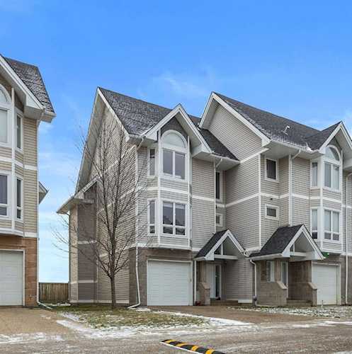 97 Wilson Dr #31 Fort McMurray, AB T9H 0