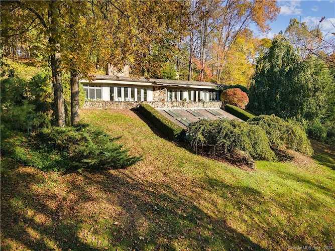 76 Davenport Rd Roxbury, CT 06783